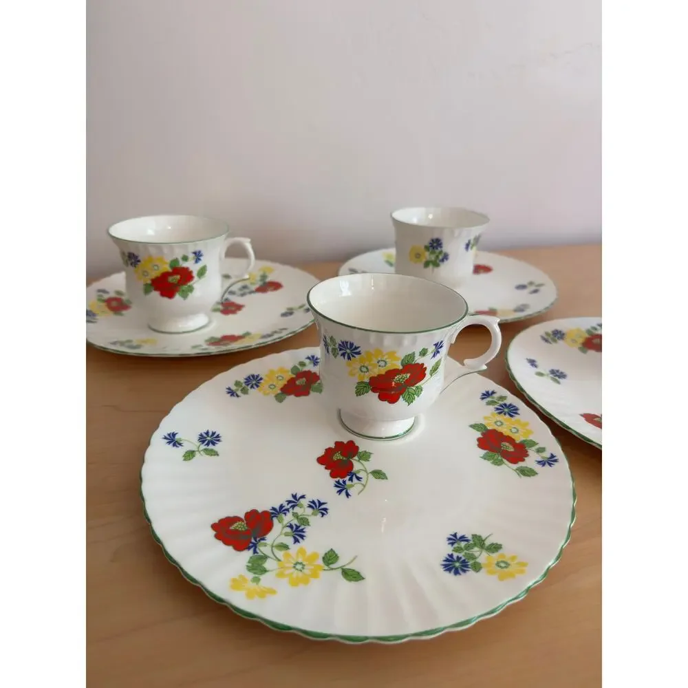 Vintage Crown Staffordshire English Garden Bone China Set of 4 Teacups/ Plates